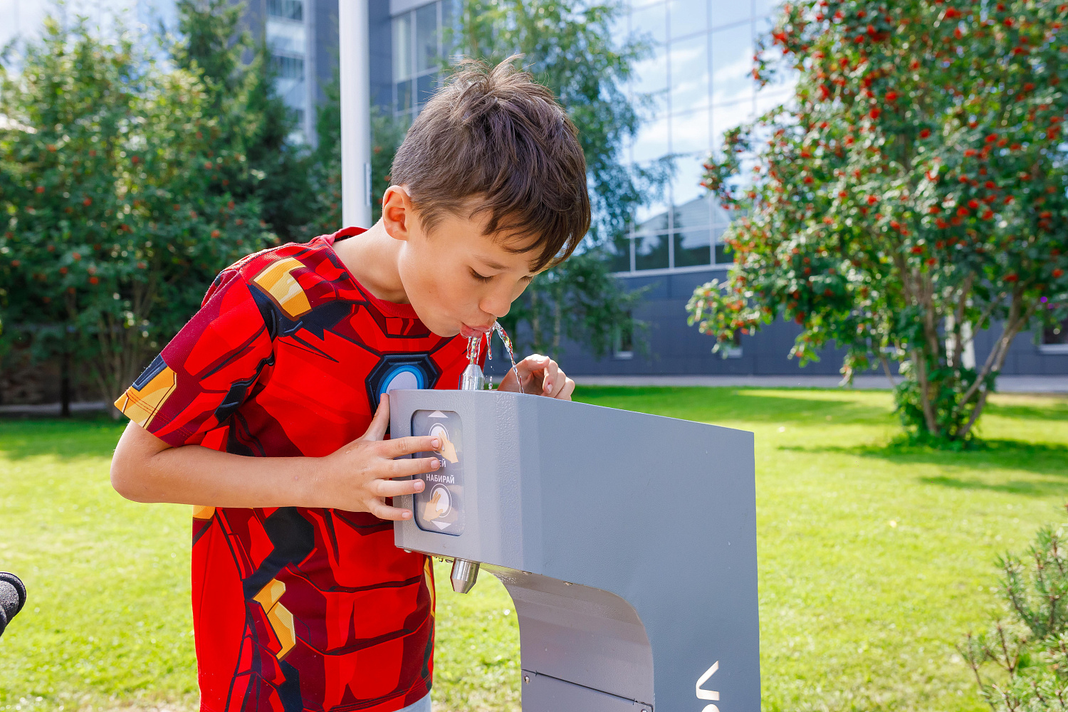 Питьевой фонтан уличный